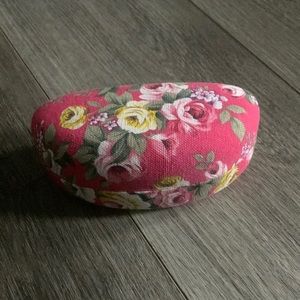 Floral glasses case